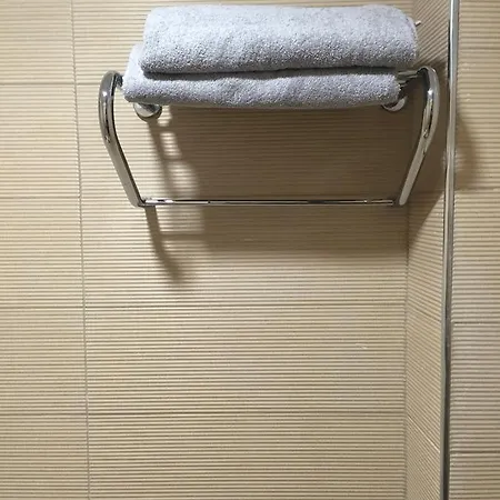 Andi Apartment