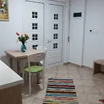 Andi Tirana