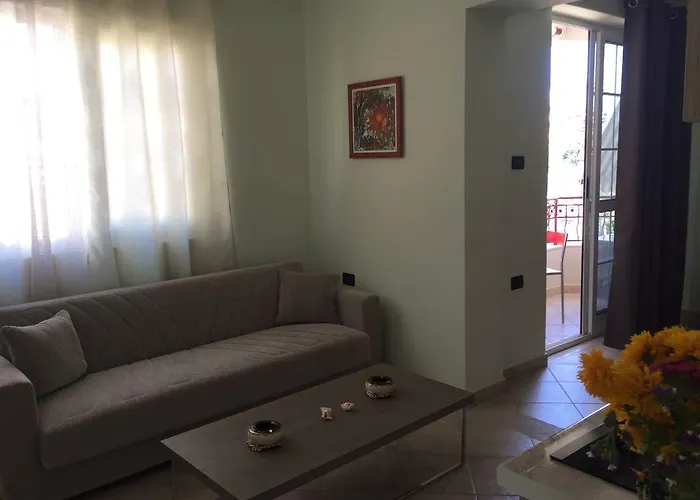Andi Apartman